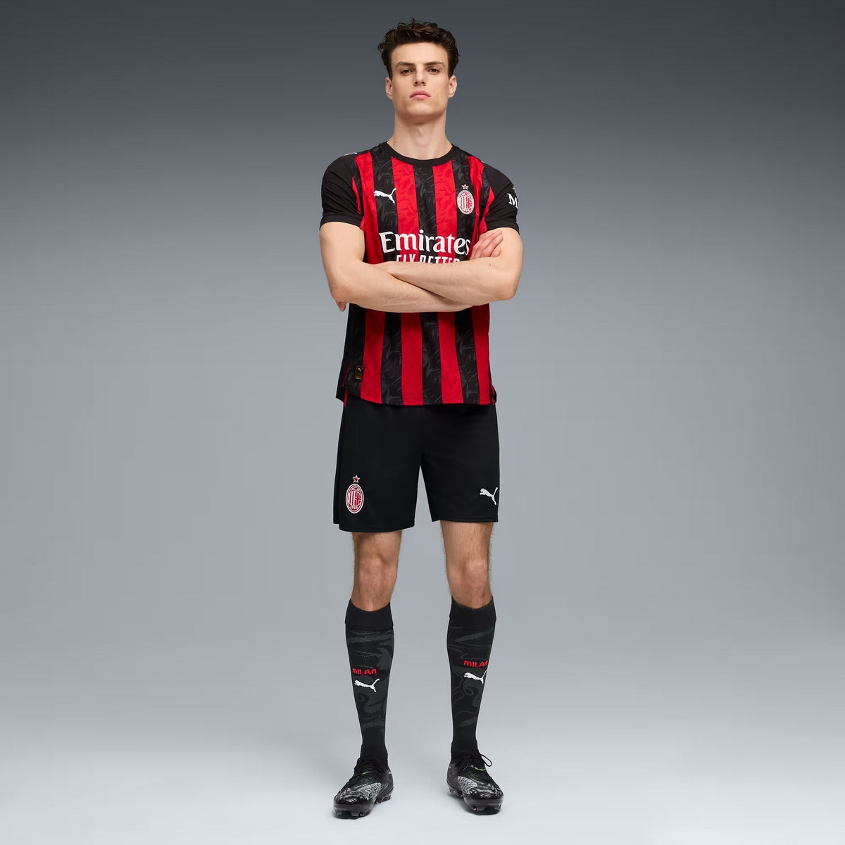Puma Gimenez Men's AC Milan Authentic Home Jersey 25/26 w/ Seria A Patch (Red/Black)