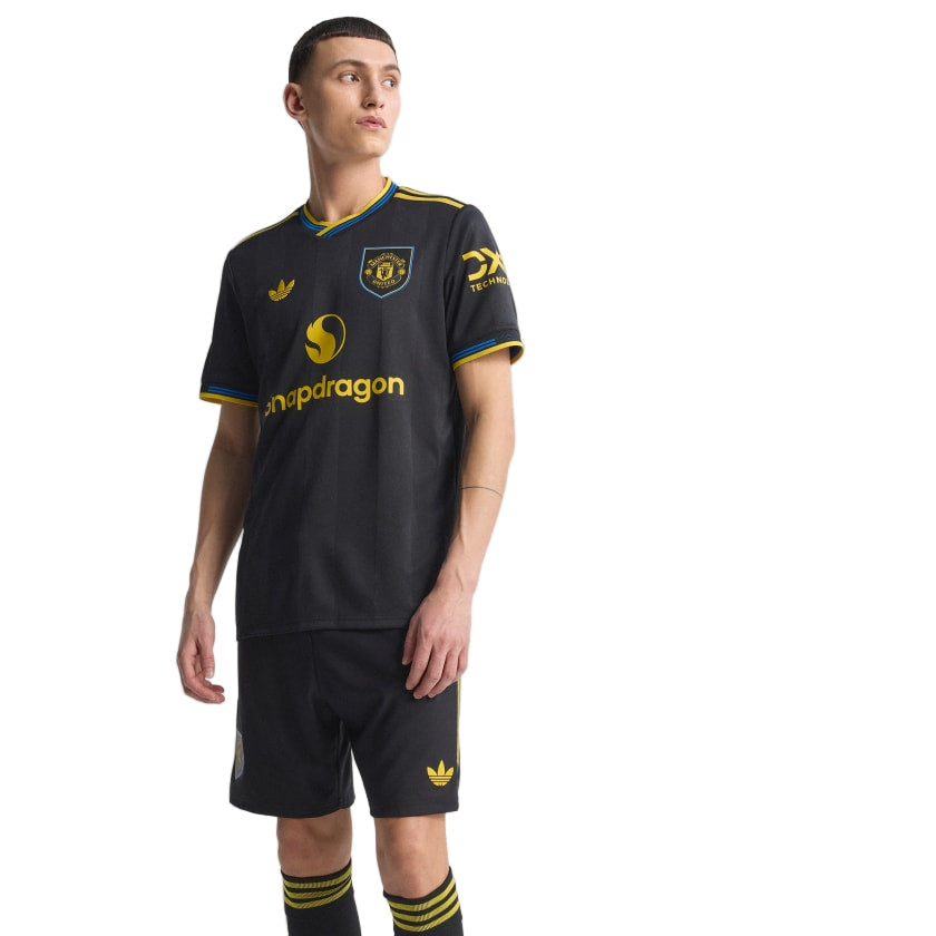 adidas Mbeumo Men's Manchester United Authentic Third Jersey 25/26 w/ NRFR + EPL Patches (Black)