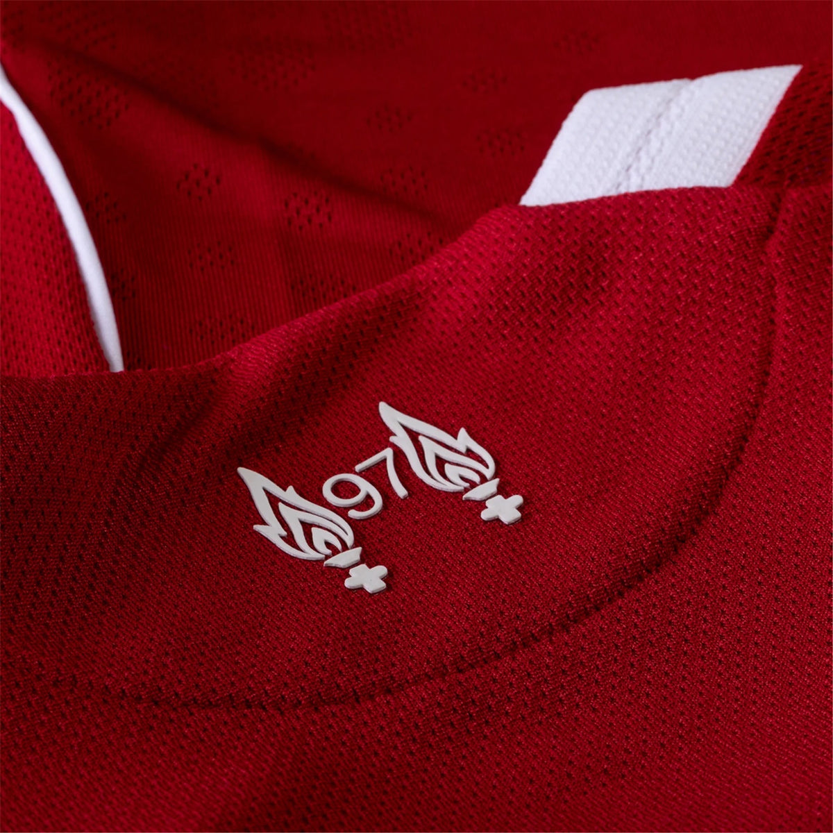 adidas Men's Liverpool FC Authentic Gomez Home Jersey 25/26 w/ Champions League Patches (Strawberry Red)